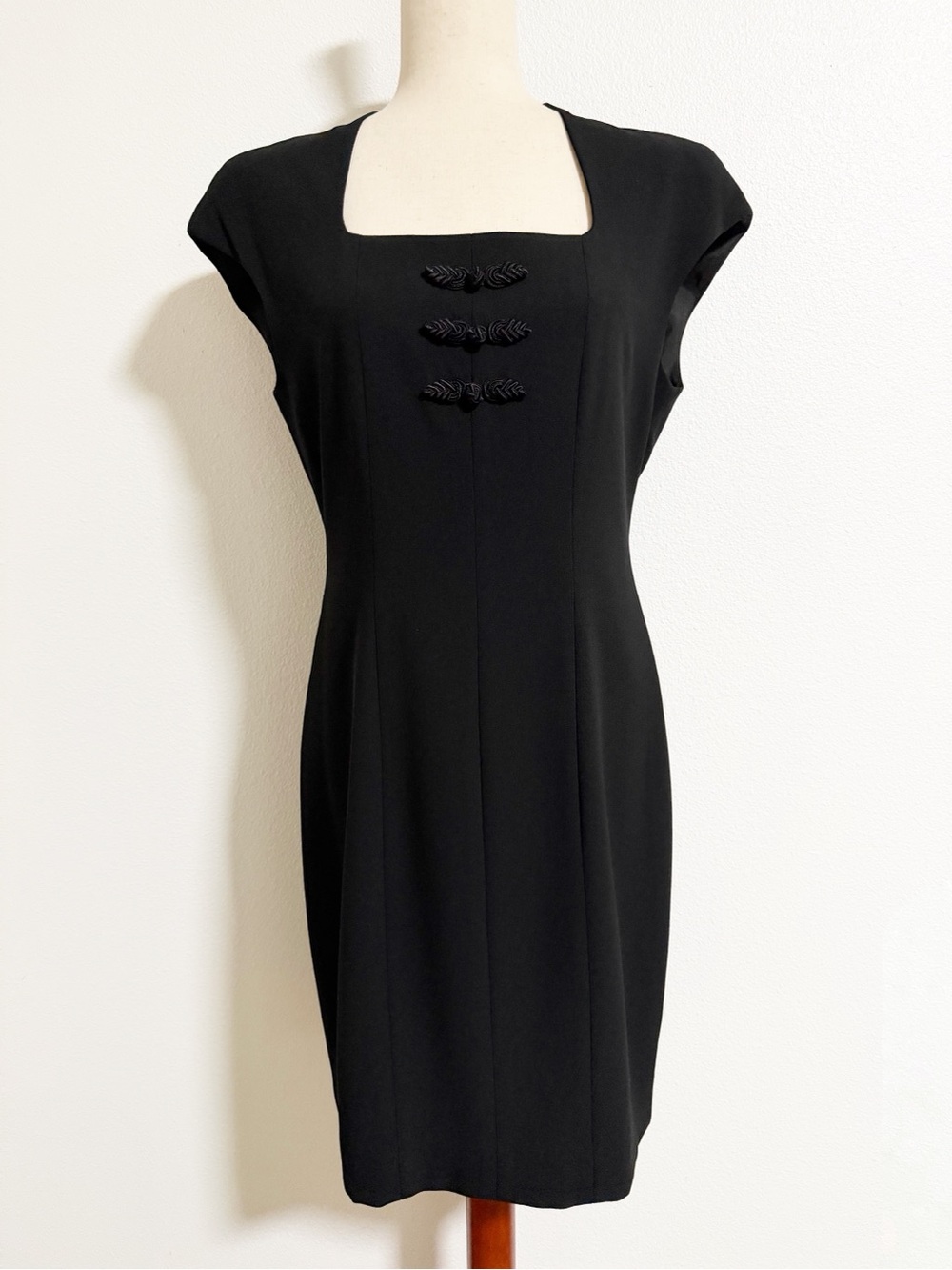 Vintage Liz Claiborne Sheath Dress